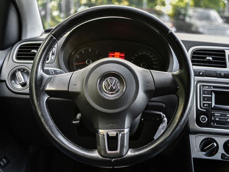 Volkswagen Polo 2013 года, 195 985 км - вид 6