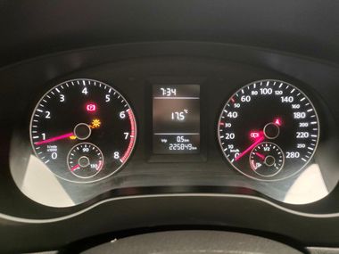 Volkswagen Jetta 2013 года, 225 849 км - вид 7