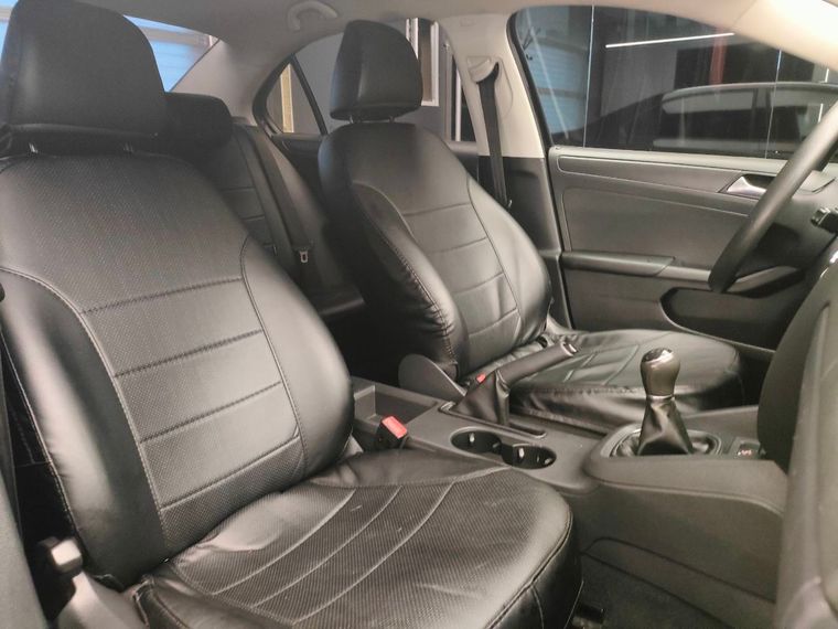 Volkswagen Jetta 2013 года, 225 849 км - вид 18