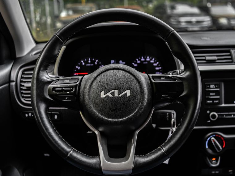 Kia Rio 2022 года, 120 607 км - вид 6