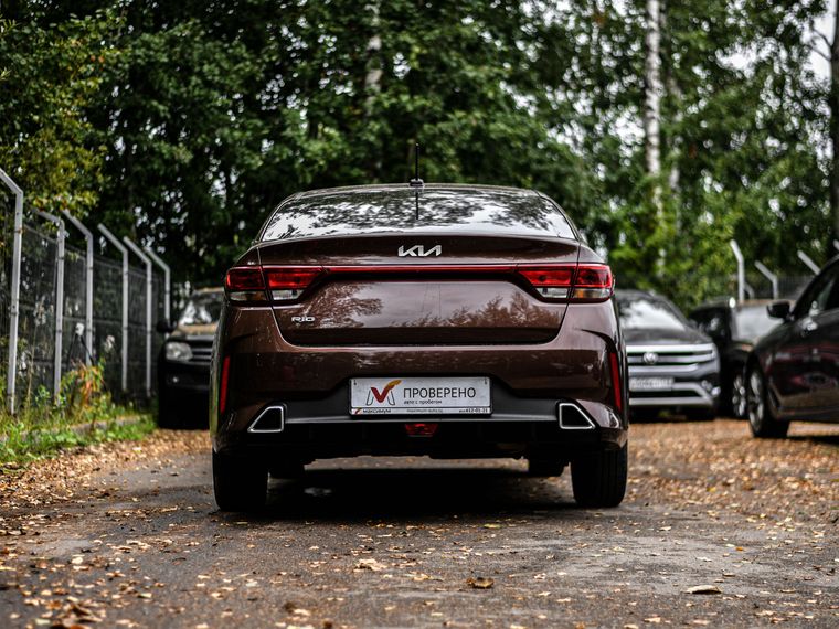 Kia Rio 2022 года, 120 607 км - вид 4