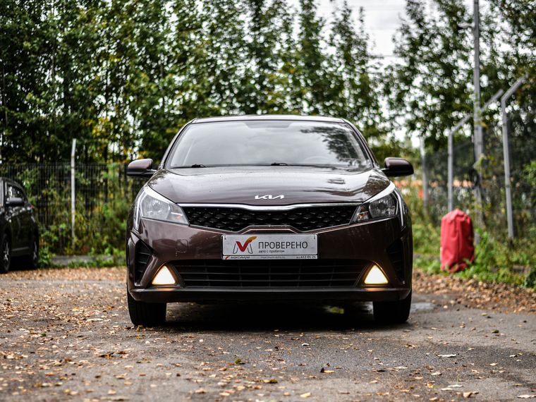 Kia Rio 2022 года, 120 607 км - вид 3