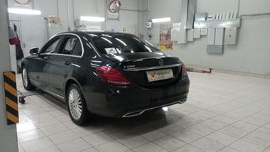 Mercedes-Benz C-класс 2016 года, 131 366 км - вид 4