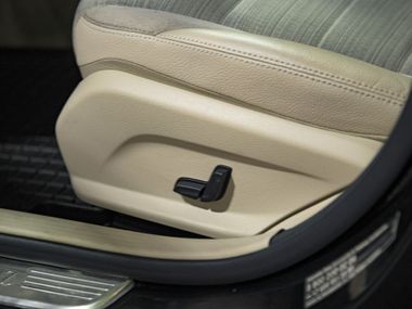 Mercedes-Benz C-класс 2016 года, 131 366 км - вид 16
