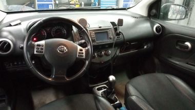 Nissan Note 2011 года, 317 479 км - вид 5