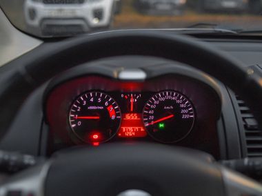 Nissan Note 2011 года, 317 479 км - вид 5