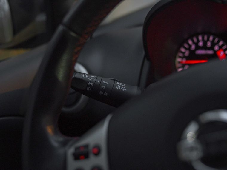 Nissan Note 2011 года, 317 479 км - вид 6