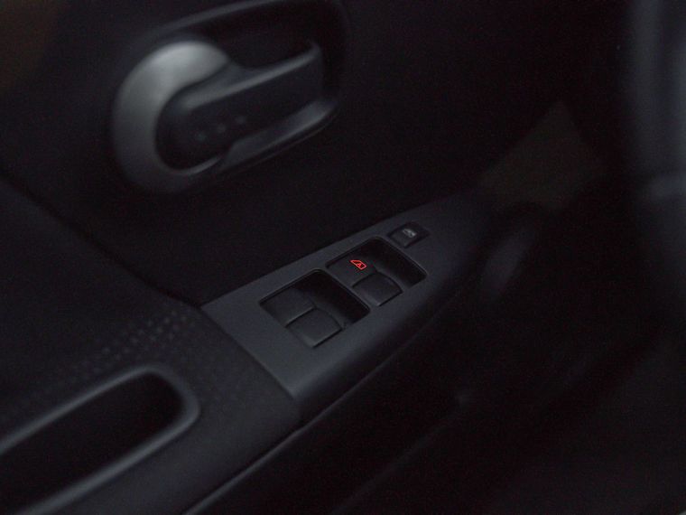 Nissan Note 2011 года, 317 479 км - вид 11