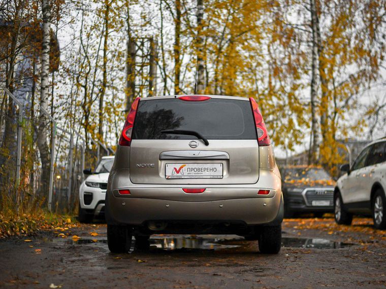 Nissan Note 2011 года, 317 479 км - вид 4