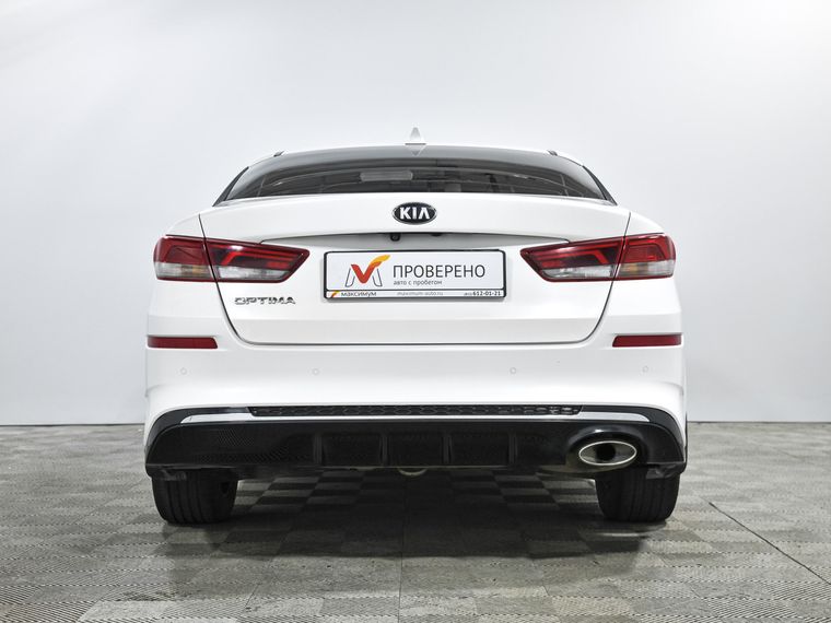 KIA Optima 2019 года, 138 617 км - вид 6