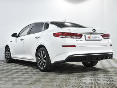 KIA Optima 2019 года, 138 617 км - вид 7