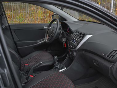 Hyundai Solaris 2016 года, 140 294 км - вид 11