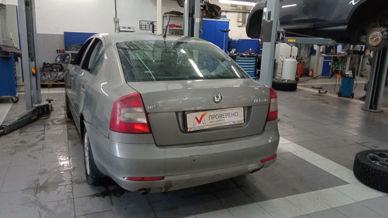 Skoda Octavia 2011 года, 542 451 км - вид 4