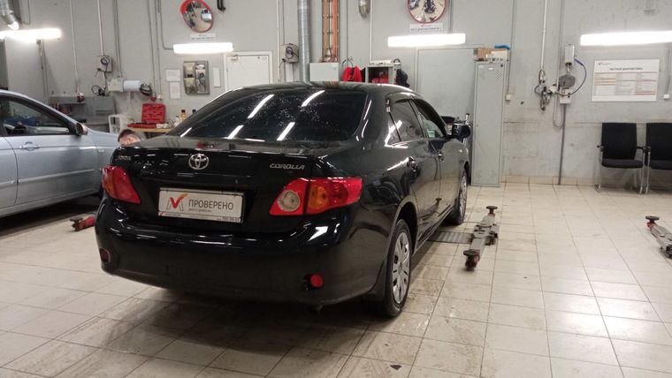 Toyota Corolla 2008 года, 176 000 км - вид 3