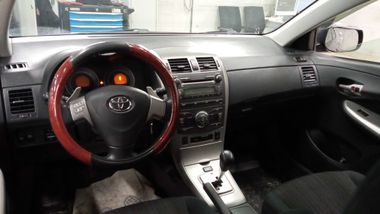 Toyota Corolla 2008 года, 176 000 км - вид 5