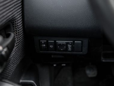 Nissan Tiida 2011 года, 189 492 км - вид 11