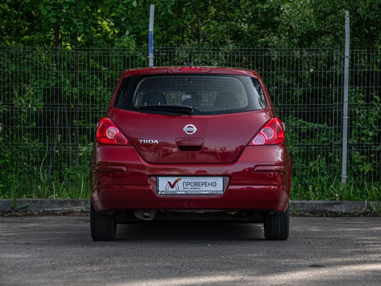 Nissan Tiida 2011 года, 189 492 км - вид 4