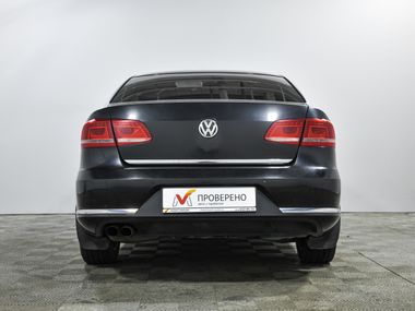 Volkswagen Passat 2013 года, 214 766 км - вид 6