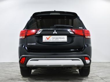 Mitsubishi Outlander 2020 года, 64 206 км - вид 6