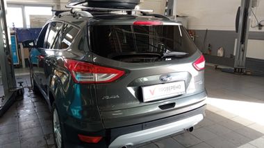 Ford Kuga 2015 года, 124 674 км - вид 4