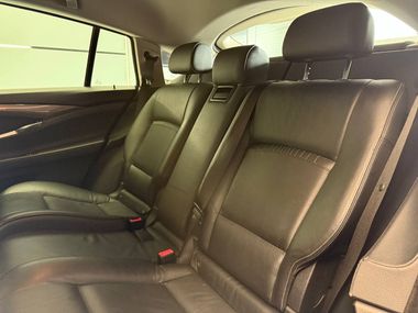 BMW 5 серия GT 2013 года, 231 752 км - вид 23