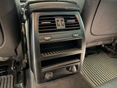BMW 5 серия GT 2013 года, 231 752 км - вид 19