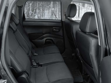 Peugeot 4007 2009 года, 211 562 км - вид 10