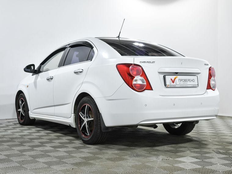 Chevrolet Aveo 2014 года, 240 160 км - вид 6