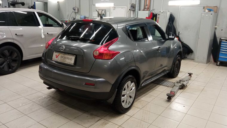 Nissan Juke 2012 года, 159 276 км - вид 3