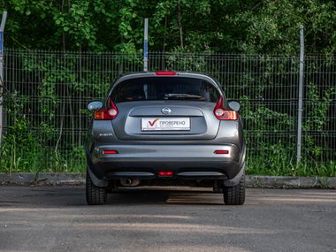 Nissan Juke 2012 года, 159 276 км - вид 4