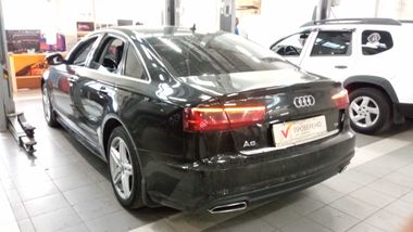 Audi A6 2017 года, 197 119 км - вид 4