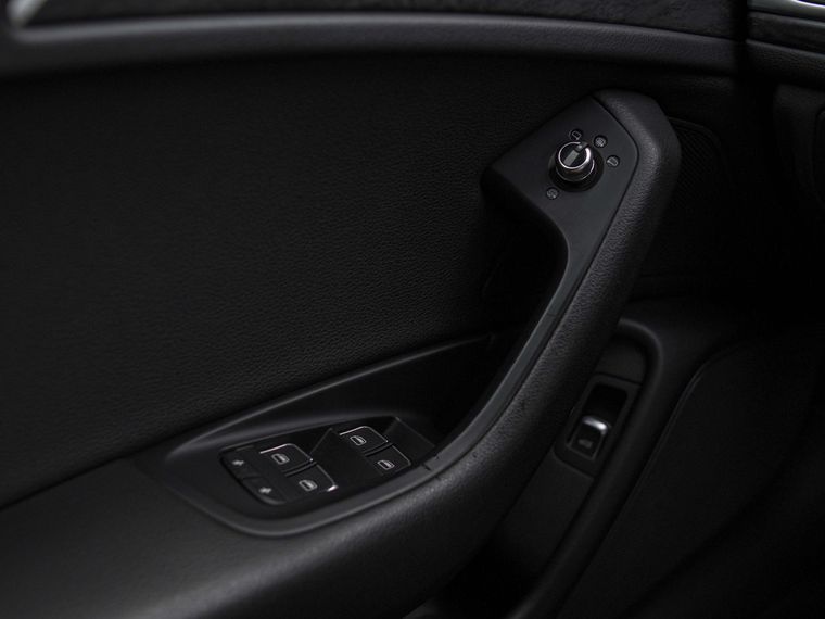 Audi A6 2017 года, 197 119 км - вид 11