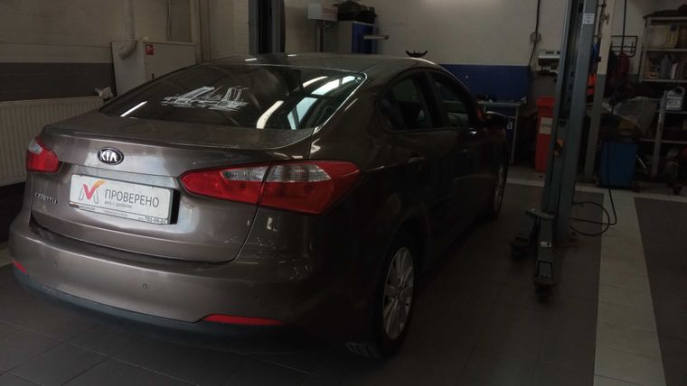 Kia Cerato 2015 года, 88 844 км - вид 3