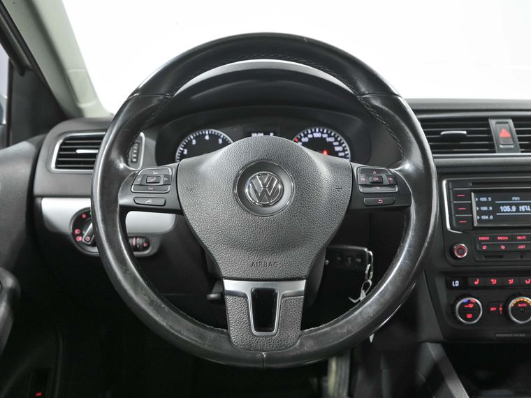Volkswagen Jetta 2013 года, 159 370 км - вид 8