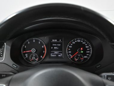 Volkswagen Jetta 2013 года, 159 370 км - вид 7