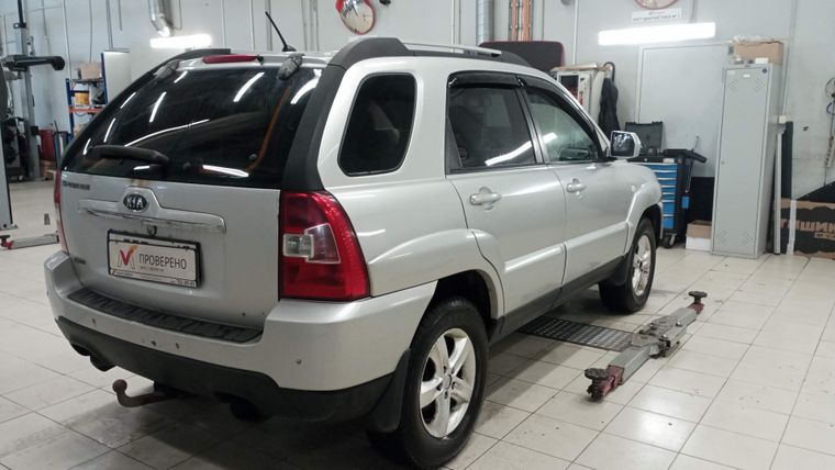 KIA Sportage 2008 года, 346 000 км - вид 3