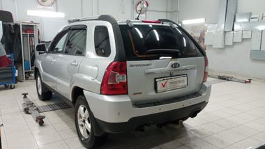 KIA Sportage 2008 года, 346 000 км - вид 4