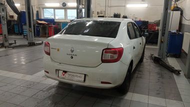 Renault Logan 2014 года, 174 232 км - вид 3