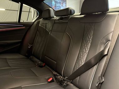 BMW 5 серия 2023 года, 18 438 км - вид 21