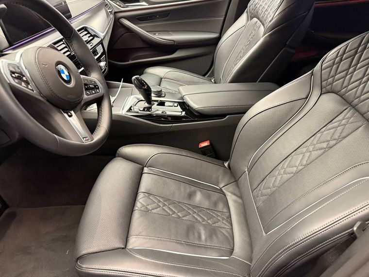 BMW 5 серия 2023 года, 18 438 км - вид 10