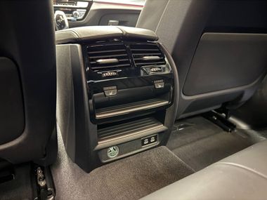 BMW 5 серия 2023 года, 18 438 км - вид 28