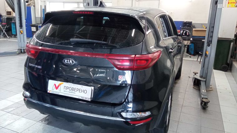 KIA Sportage 2021 года, 76 341 км - вид 3