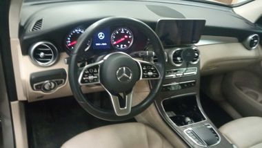 Mercedes-Benz GLC-класс 2019 года, 104 000 км - вид 5