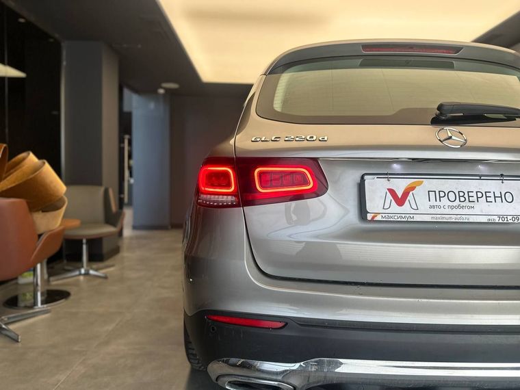 Mercedes-Benz GLC-класс 2019 года, 104 000 км - вид 7