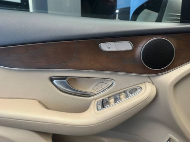 Mercedes-Benz GLC-класс 2019 года, 104 000 км - вид 22
