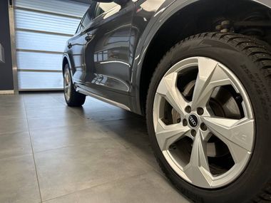 Audi Q5 2021 года, 90 918 км - вид 23