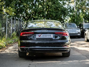 Audi A5 2018 года, 111 317 км - вид 4