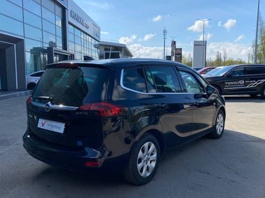 Opel Zafira 2017 года, 204 529 км - вид 4