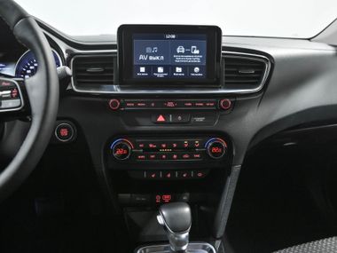 KIA Ceed 2019 года, 118 236 км - вид 12