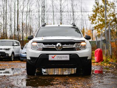 Renault Duster 2019 года, 95 000 км - вид 3